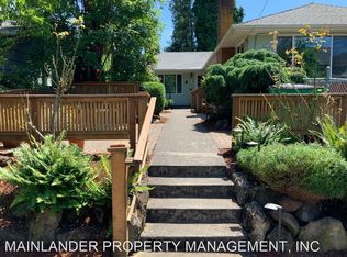 4518 SE Salmon St, Portland, OR 97215