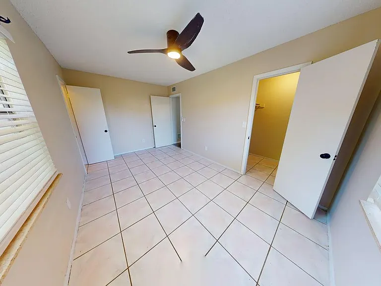 1228 E Muriel St #A — Photo 10