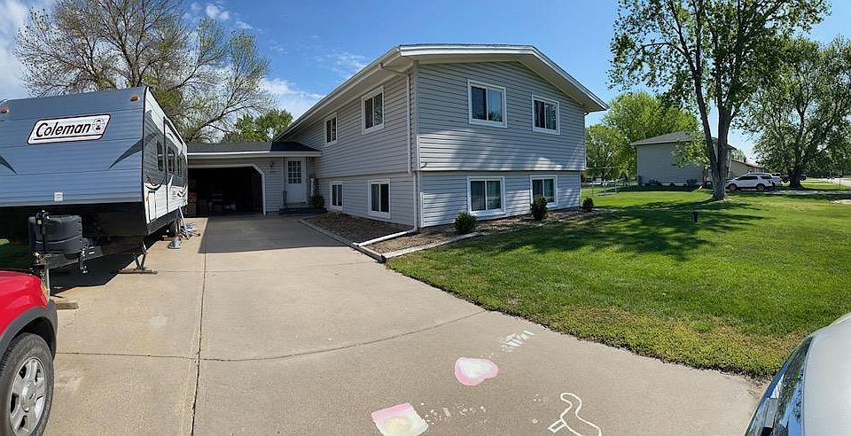1st image of 4252 Lariat Ln