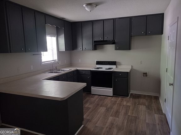 3rd image of 1931 Karen Cir Unit D