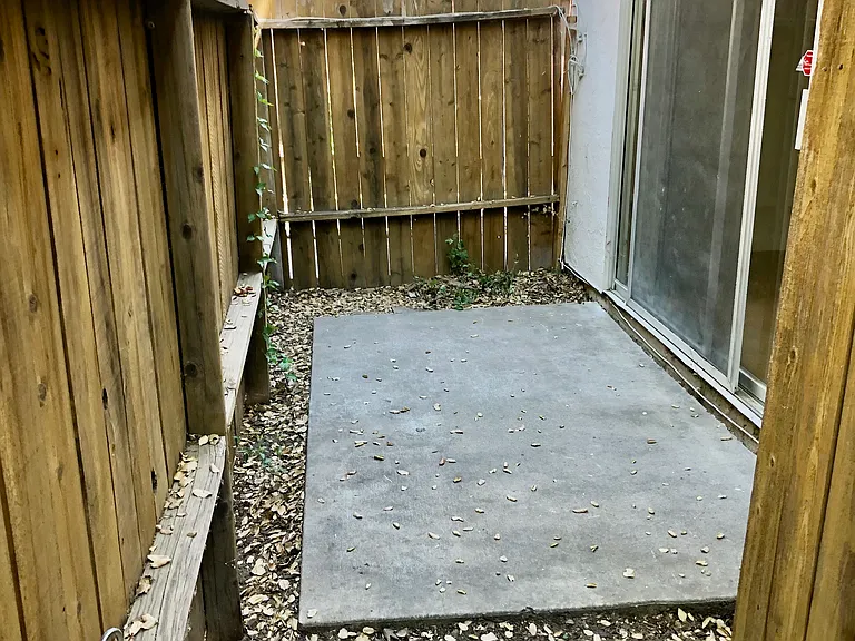 3335 J st — Photo 13