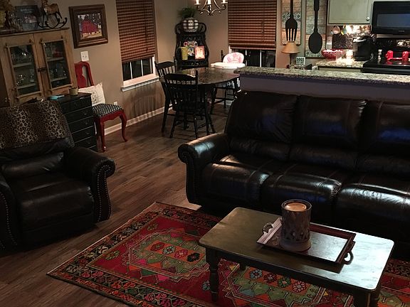 4th image of 120 Deer Lick Pl