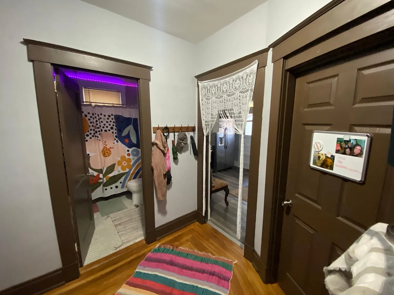 8 bed, 2200 sqft, $5,250 — Photo 3