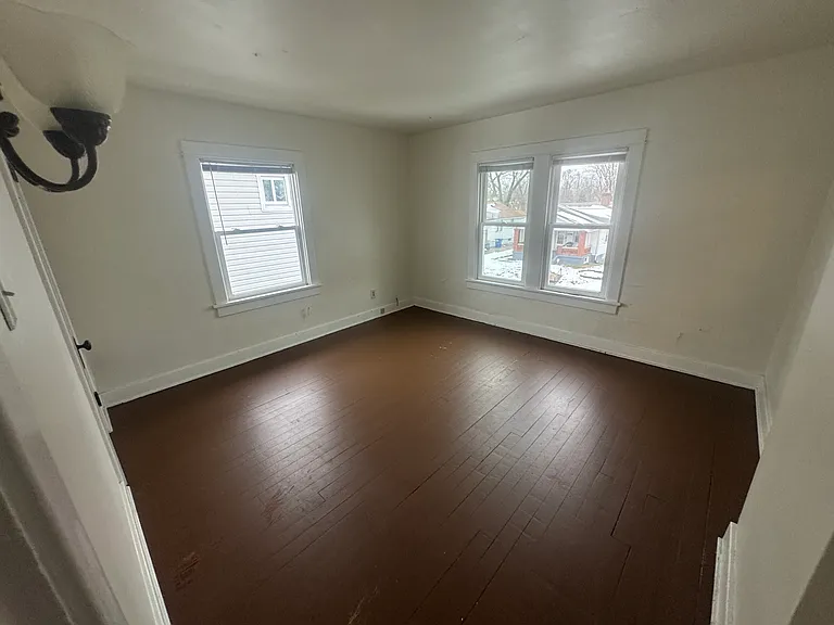 1409 Pursell Ave — Photo 8
