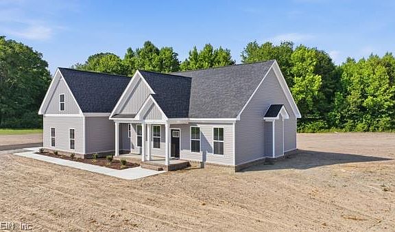 4th image of 596 Ownley Rd