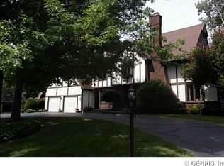 4 Lamplighter Ln, Rochester, NY 14616