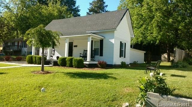 1st image of 212 W Lee Ave