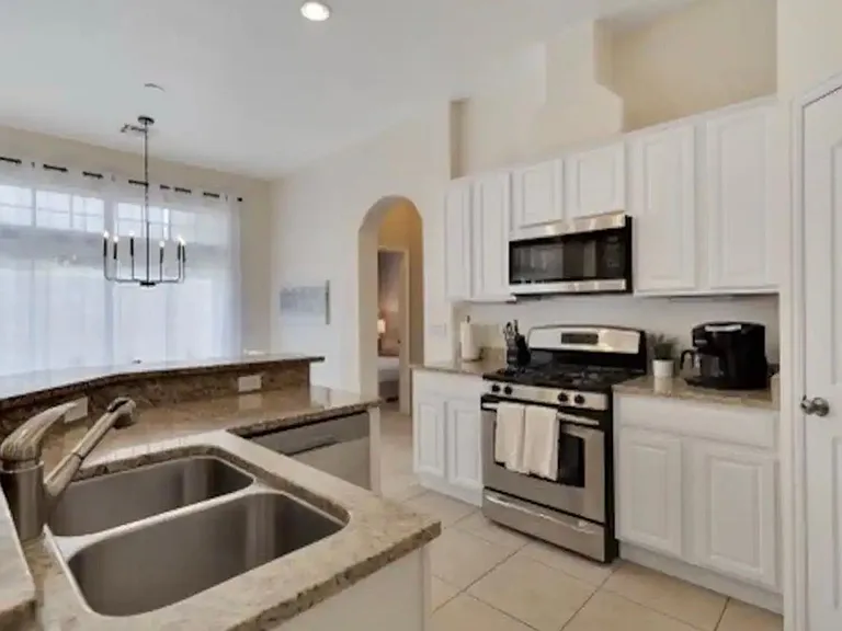 10748 Ocotillo Rd — Photo 19
