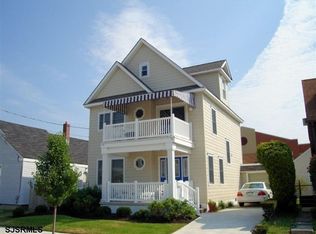 121 N Huntington Ave, Margate, NJ 08402