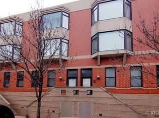 441 W Armitage Ave, Chicago, IL 60614