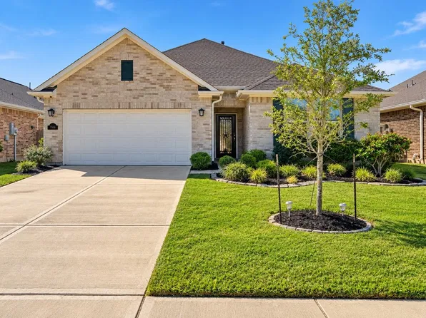 7910 Royal Palm Dr, Fulshear, TX 77441