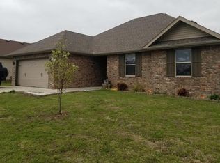 839 W Somerset Dr, Republic, MO 65738