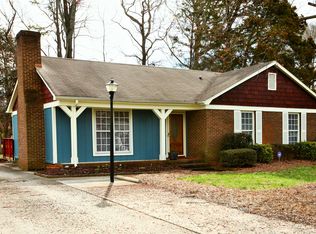 6536 Old Meadow Rd, Charlotte, NC 28227