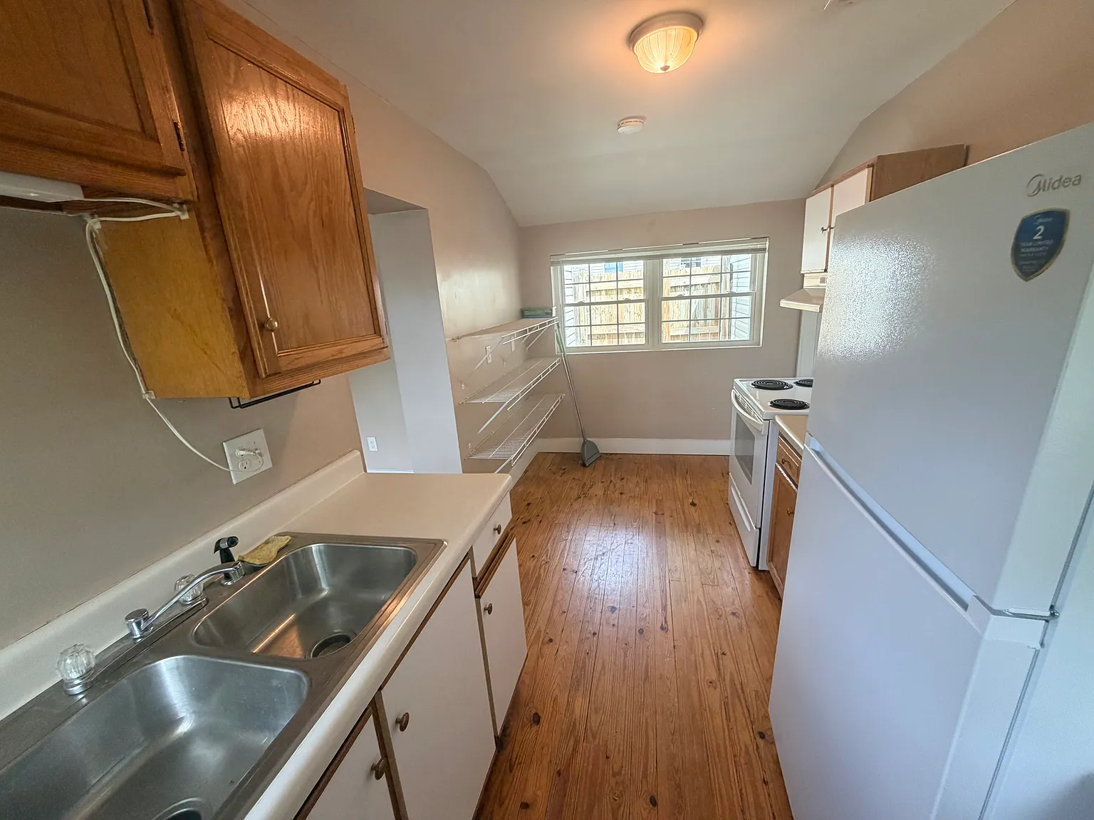 2 bed, 1000 sqft, $1,795 — Photo 4