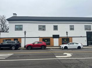 10 E Jefferson Ave APT 2, Naperville, IL 60540