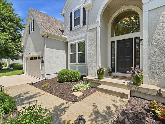 4th image of 12459 Rosehill St