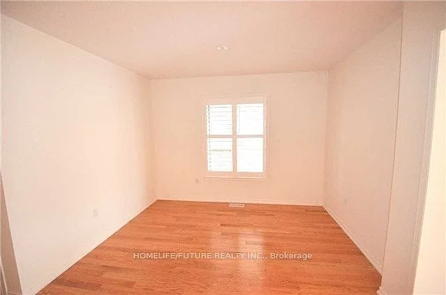 215 Windfields Farm Dr W — Photo 8