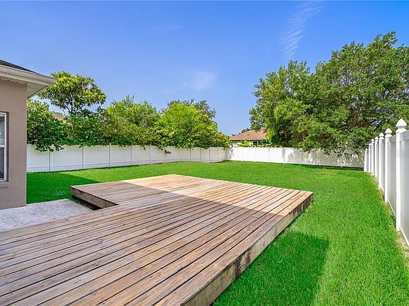 3rd image of 10238 Cypress Trail Dr