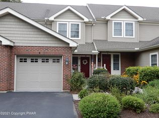 6 Birch Tree Ct, East Stroudsburg, PA 18301