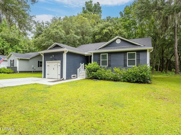 20 Arbor Ln, Saint Helena Island, SC 29920