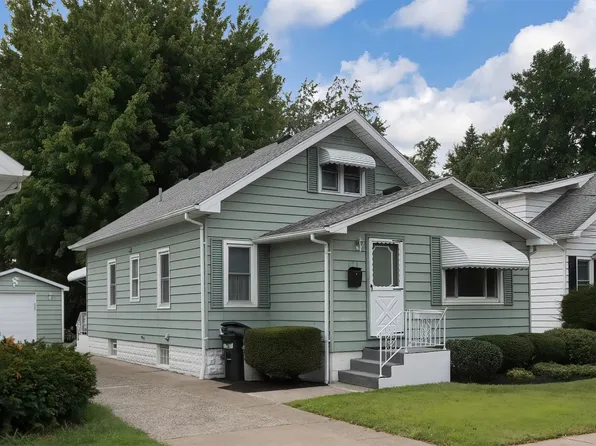 925 W 33rd St, Erie, PA 16508