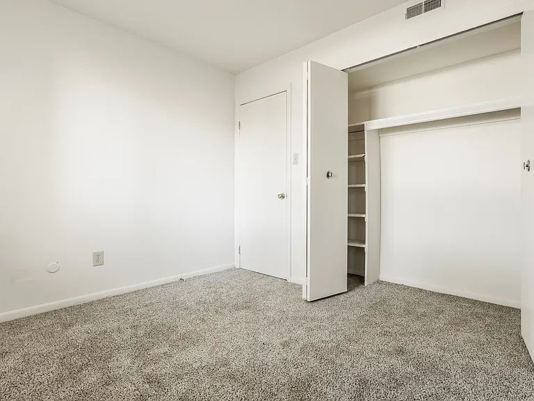The Timbers Apartments — Photo 16