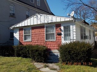 541 Randolph Ave, Cape Charles, VA 23310