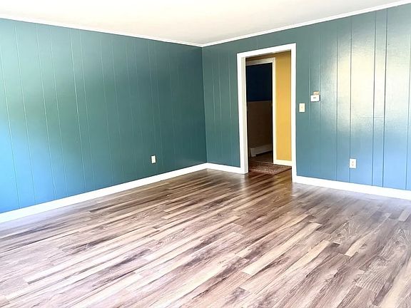 3rd image of 20 South St APT C