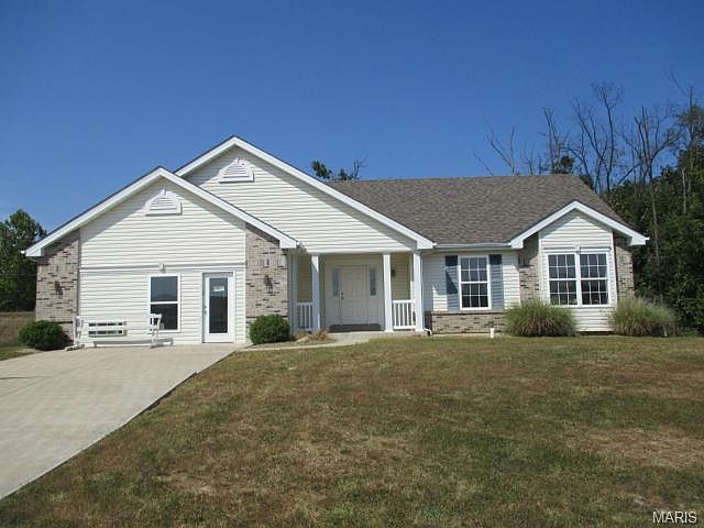 1st image of 223 Cuivre Valley Ct