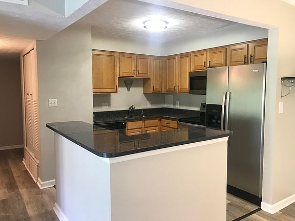 Kitchen & island
