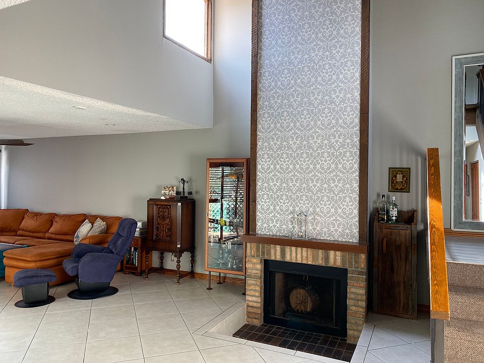 1st image of 4105 N 49th Ave #6-22