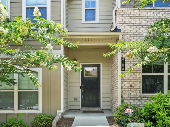 3108 Bayrose Cir, East Pt, GA 30344