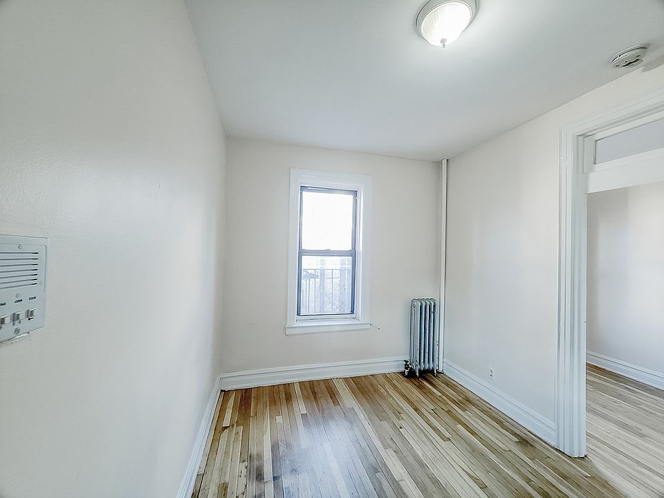 1st image of 756 9th Ave