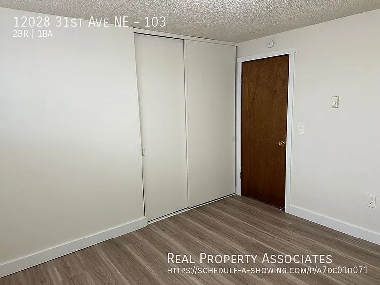 12028 31st Ave NE #103 — Photo 7