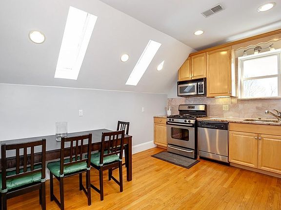 5th image of 52 Hewins St #3
