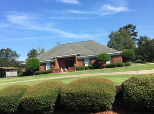 34 Beverly Dr, Laurel, MS 39443