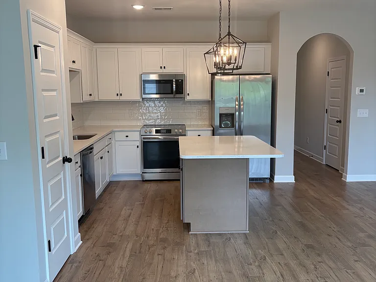 384 Twig Ct — Photo 6