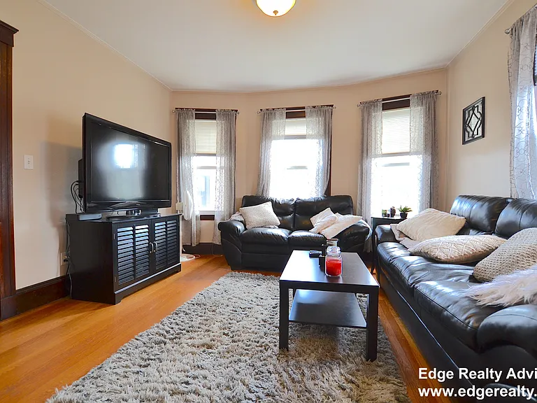 12 S Crescent Cir #2 — Photo 10
