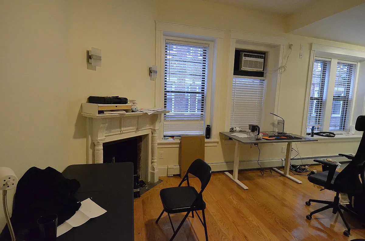Studio, 350 sqft, $2,400 — Photo 2
