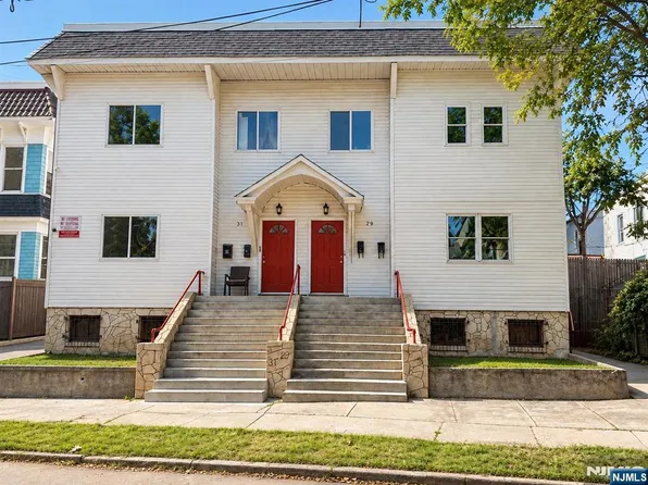 29-31 Goodwin Avenue, Newark, NJ 07112