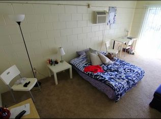 207 NW 17th St APT 403, Gainesville, FL 32603