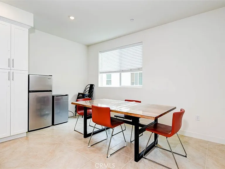 1814 E 1st St #330 — Photo 11