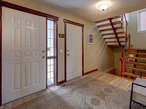 2nd image of 66 S Scimitar Point NW