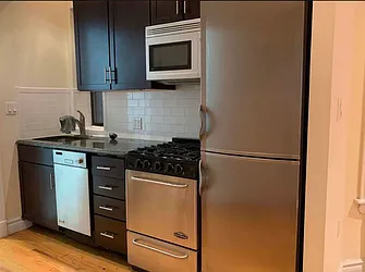 Rented by Century 21 Premier 