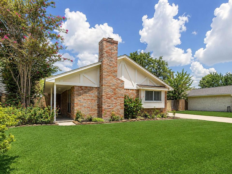 1st image of 22810 Goldstone Dr