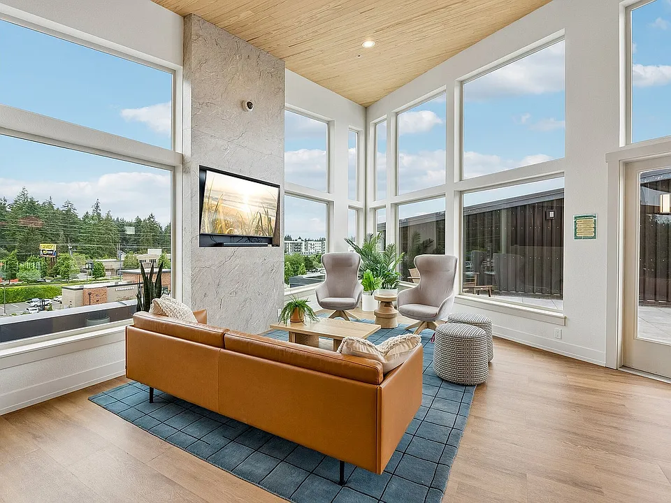 64-web-or-mls-N 152nd St-2606-904