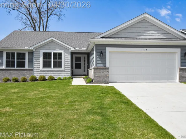 1174 Prudence Dr, Waterford, MI 48327