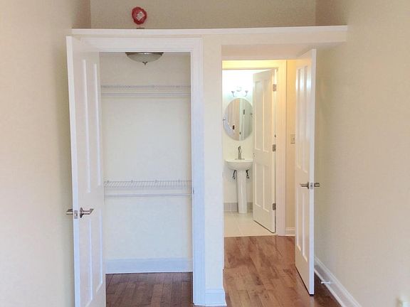 5th image of 20 Saint Louis Pl APT 2