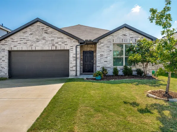 1009 Waverly Dr, Van Alstyne, TX 75495