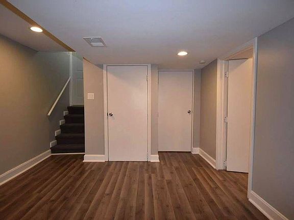 2nd image of 938 N Leclaire Ave #B